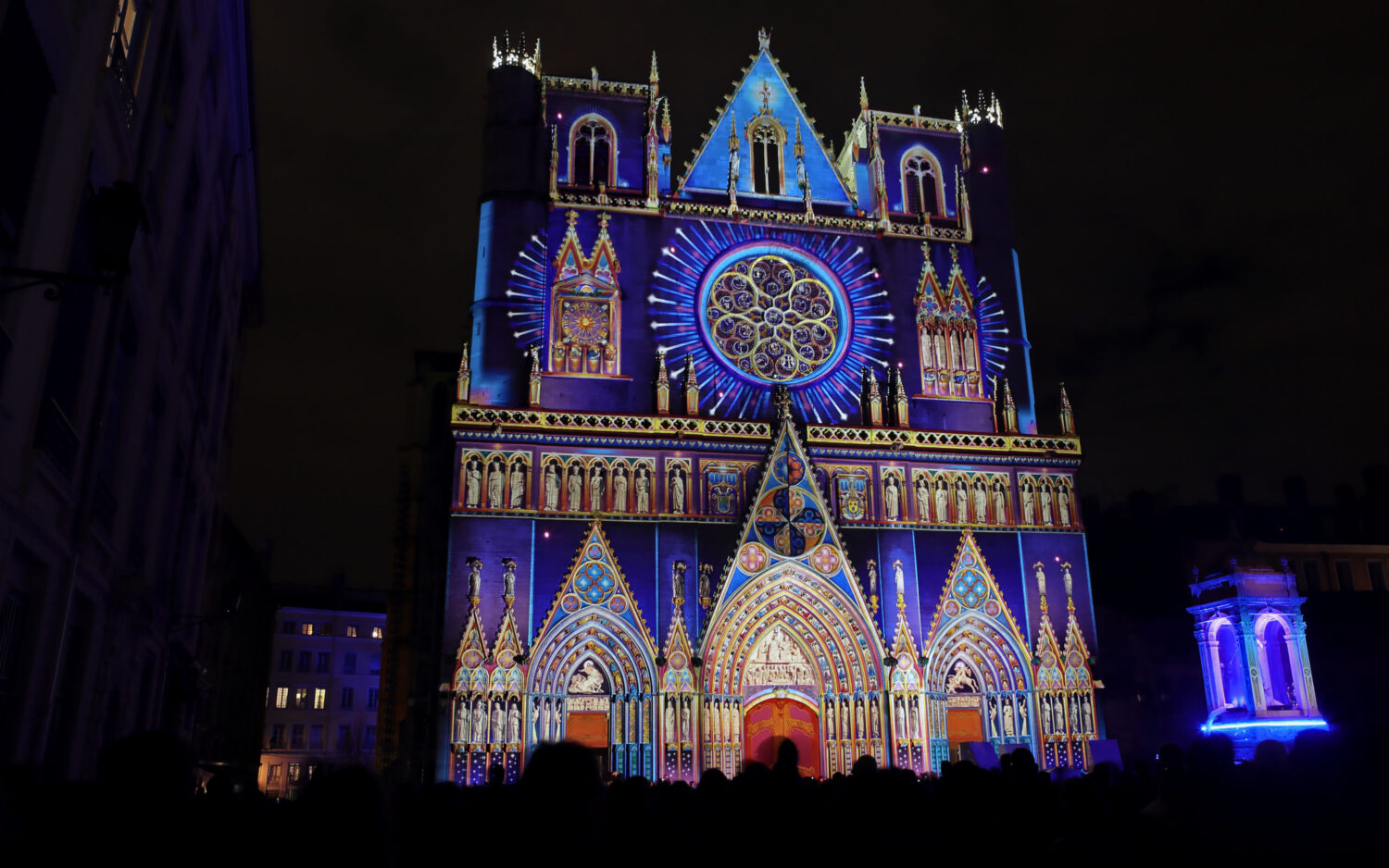 Primatiale Saint Jean pendant la fête des Lumières de Lyon en 2008