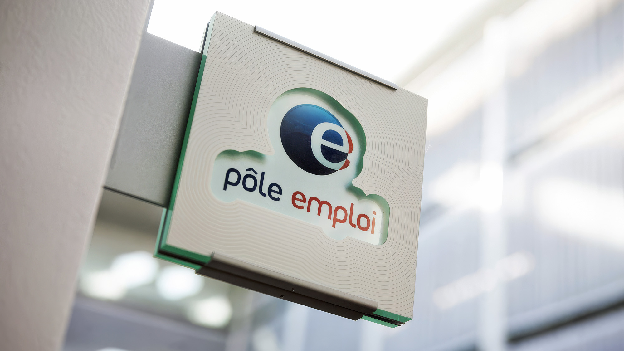 Pôle emploi enseigne